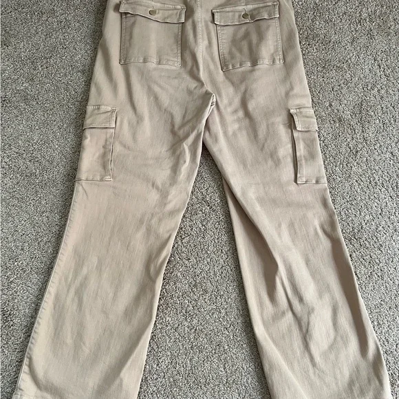 Judy Blue Women's Beige Straight Leg Jeans - Picture 2 of 4